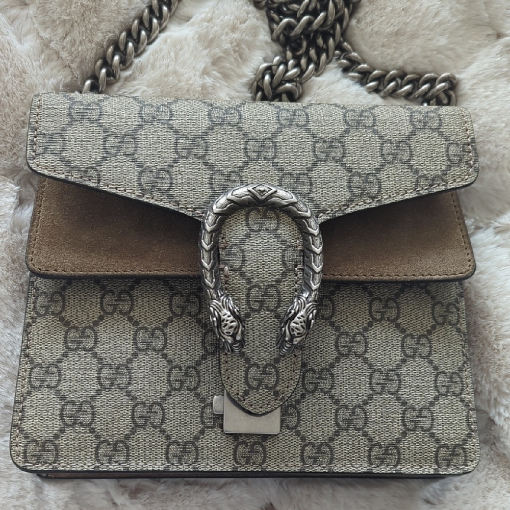 Gucci Dionysus Shoulder Bag